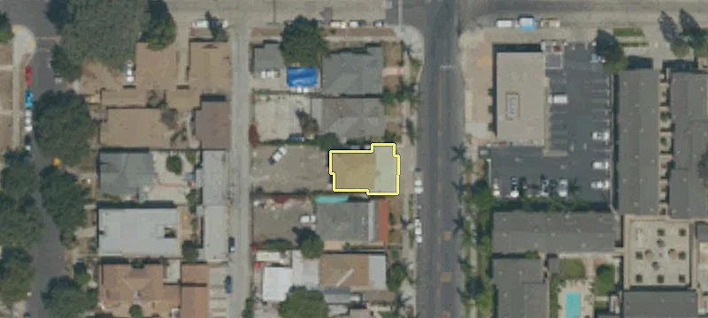 Retail Spaces in Artist Village