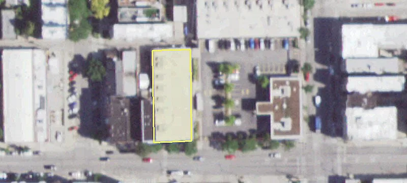 Retail Space in Logan Square