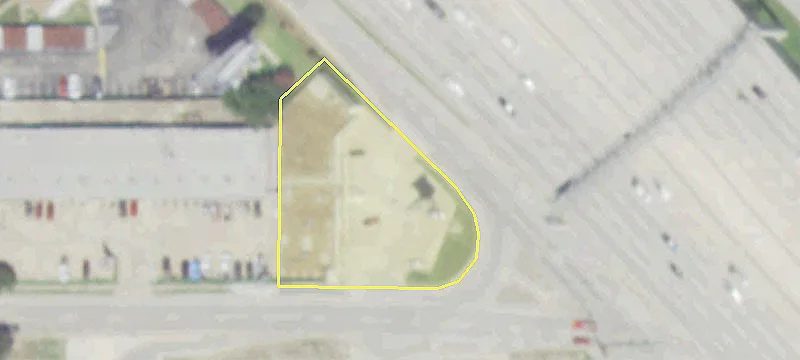 Retail Space on Northwest Freeway