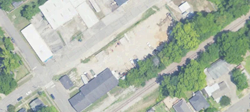 Crane Served Facility in Bessemer