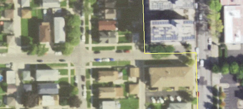 Renovated Office Building with Garage