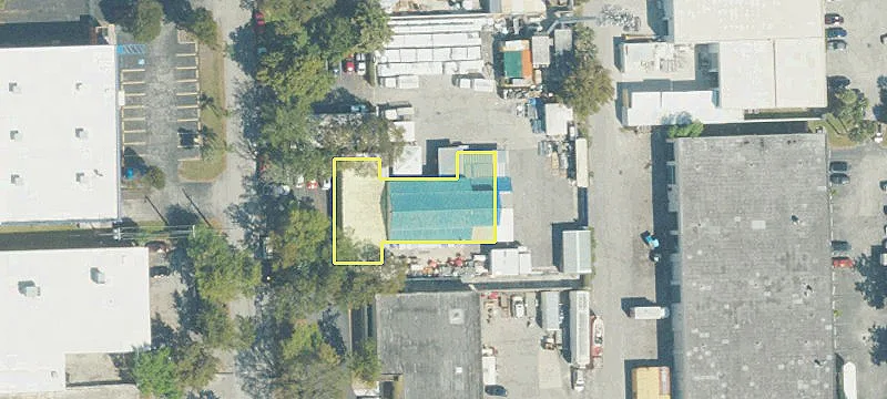 Office/Warehouse in Gateway Industrial Park