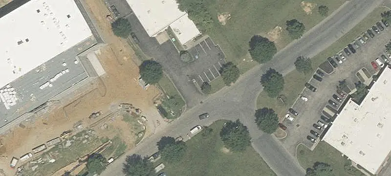 Warehouse/Flex Building Near Route 130