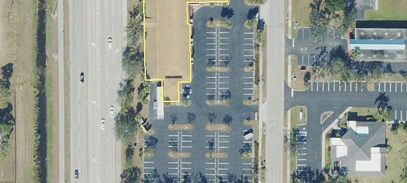 Prime Commercial Space for Lease