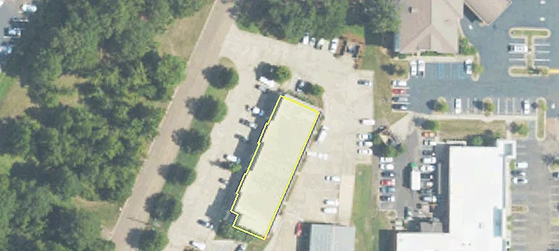 Prime Commercial Land on Lakeland Drive