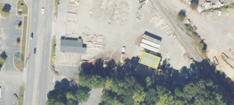 Marietta Acreage Near Racetrac Store
