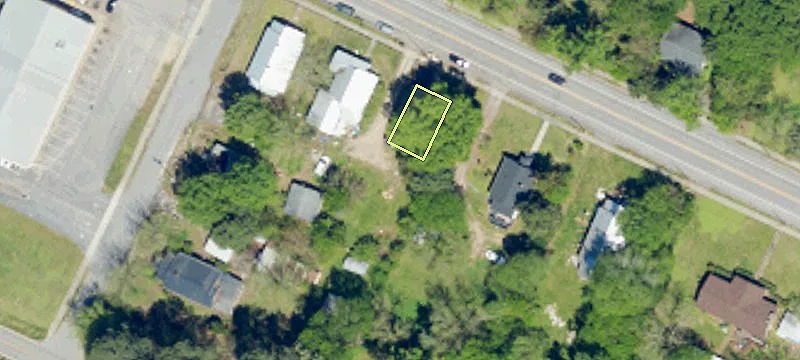 Retail Space in Calhoun Falls