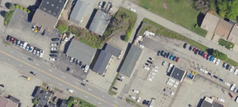 Versatile Flex Building on Lincoln Highway