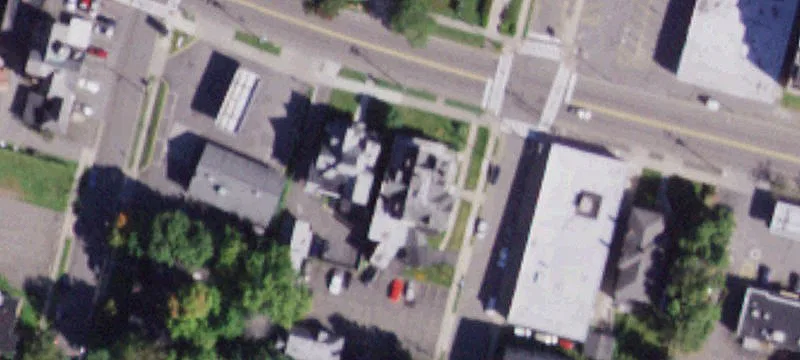 Colonial Building with Redevelopment Potential