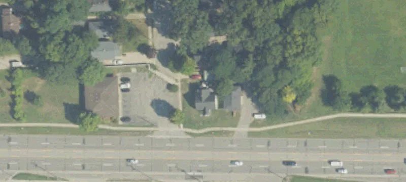 Former Applebee's on Commercial Artery
