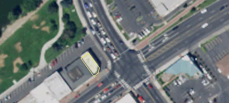 Commercial Land Near Retailers