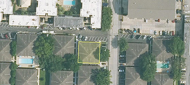 Metairie Retail Space on Veterans