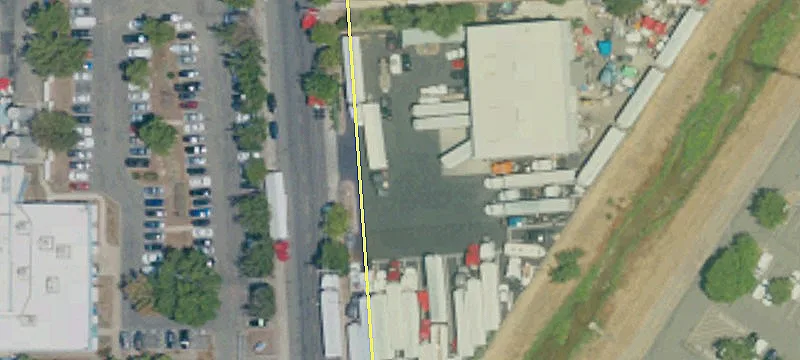 Warehouse with Large Yard Space