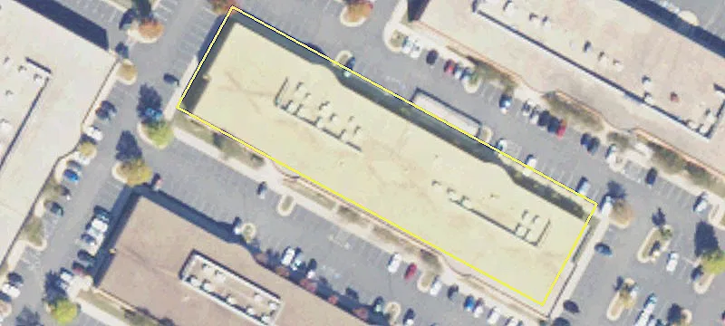 Conveniently Located Flex/Industrial Space