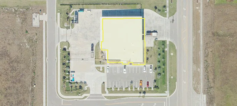 Spacious Fort Myers Warehouse Facility