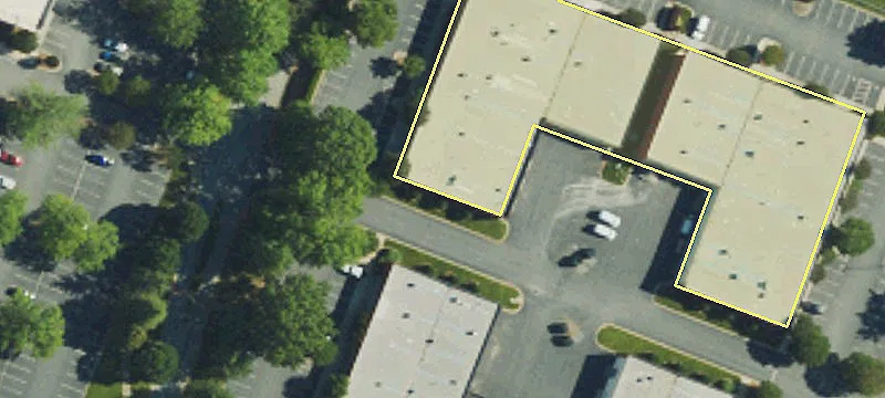 Single-Story Flex Building For Rent