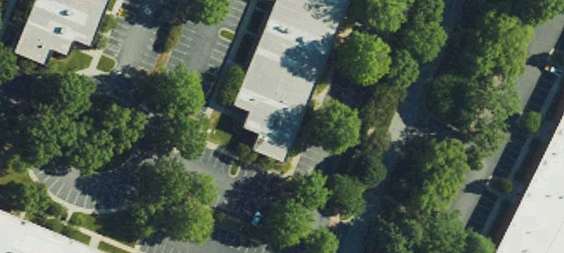 Single-Story Flex Building For Rent