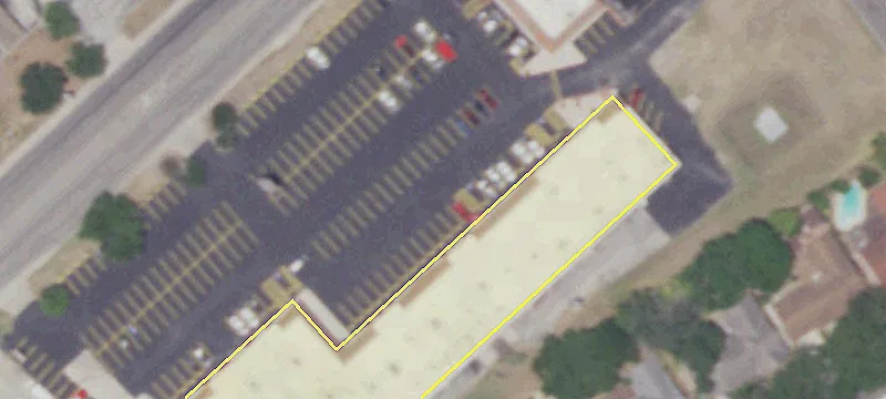 Retail Space on Nacogdoches Road