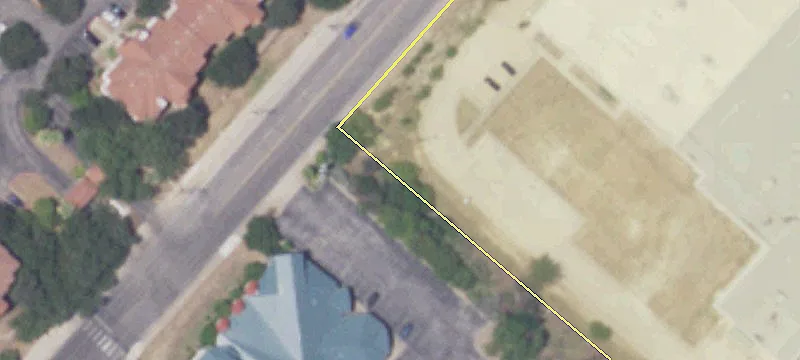 Retail Spaces in Fairview Center