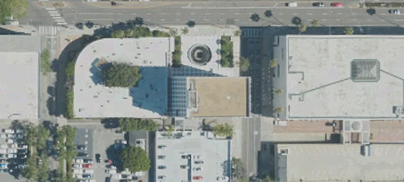 Retail Space on Wilshire Boulevard