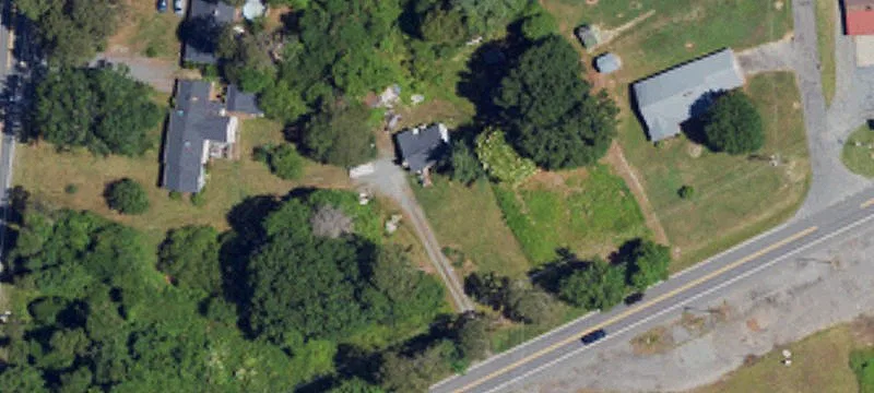 Retail Space in Walnut Cove