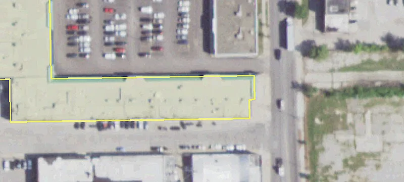 Retail Space Near Pete's Market