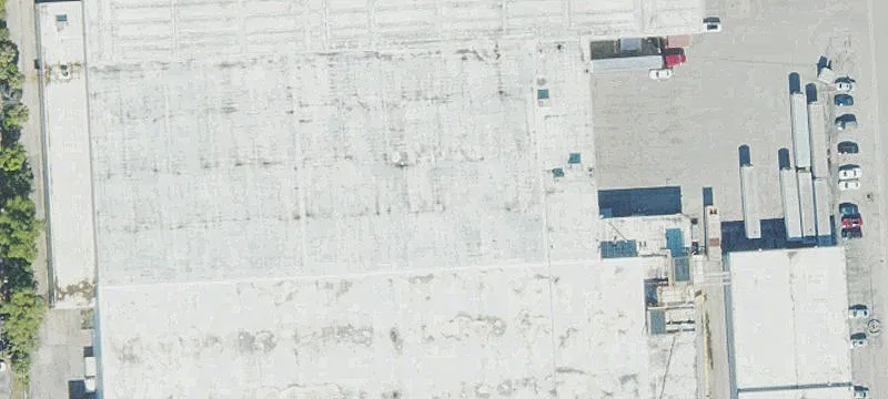 Miami Warehouse with Dock Doors