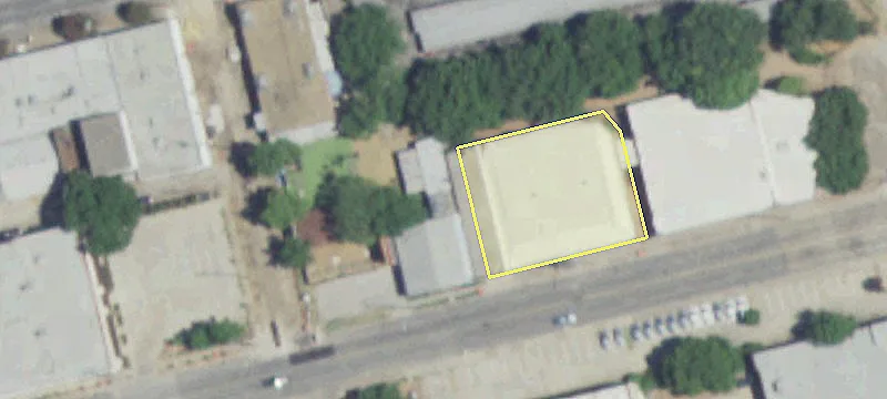 Deep Ellum Freestanding Building