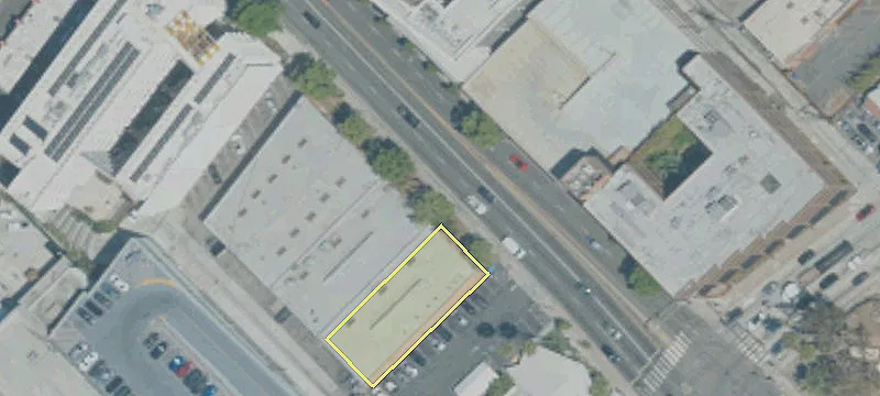 Prime Santa Monica Retail Space