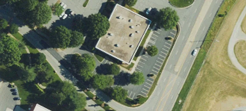Single-Story Flex Building For Rent
