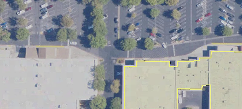 Retail Property in Woodland, CA