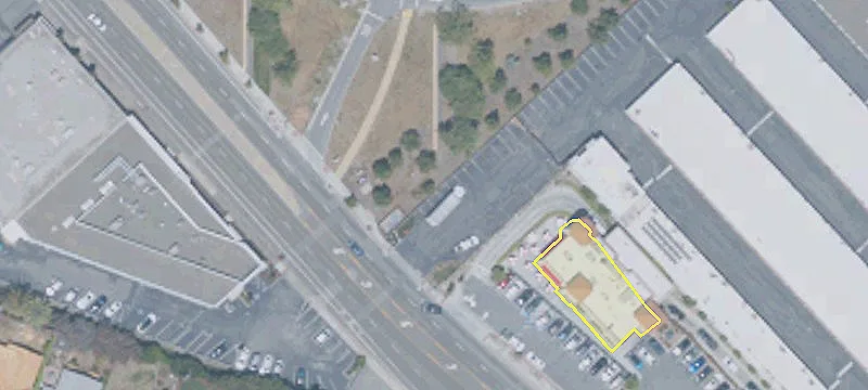Industrial Space Near Highway 101