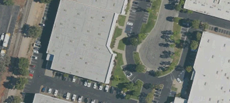 Freestanding Warehouse with Freeway Access