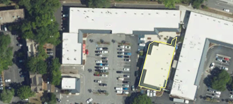 Boutique Shopping Center Retail Space