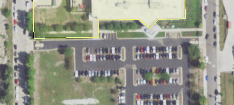 Dominant Retail Center For Lease