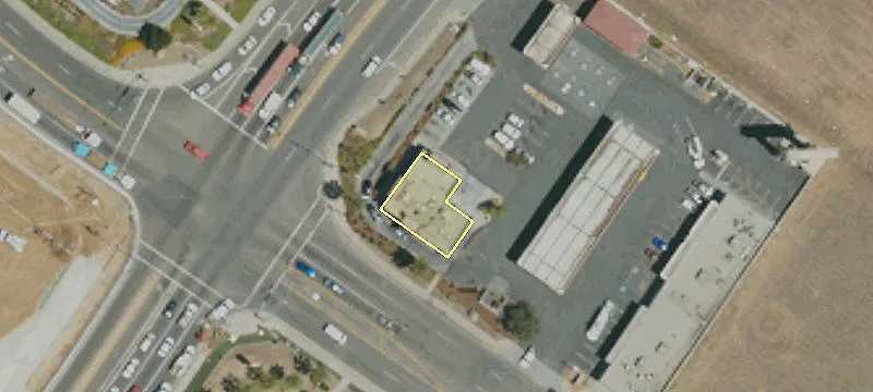 Perris Warehouse Near Freeway
