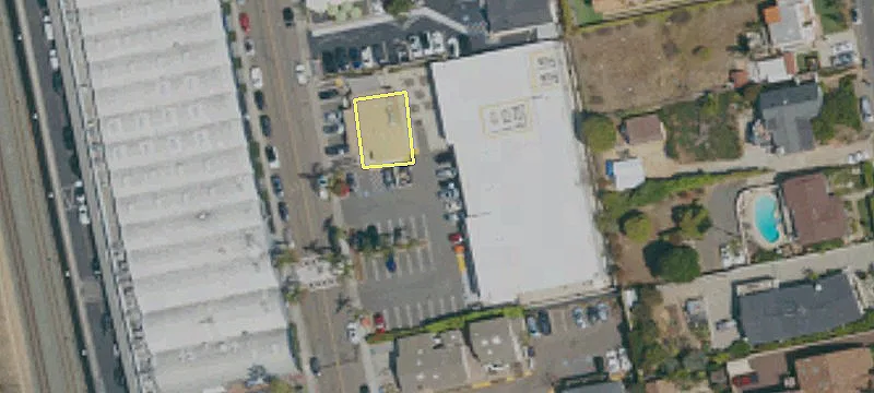 Specialty Retail Center on Cedros