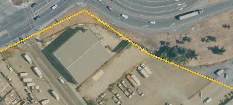 Secured Yard Near Highway 101