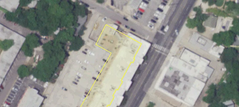Retail Space Available For Rent