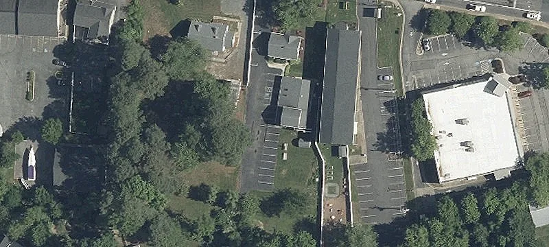Freestanding Building with Drive-Thru