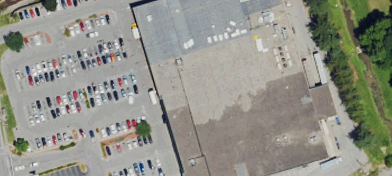 Retail Space Available For Rent