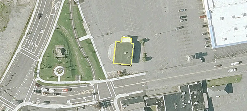 Retail Space Near Route 140