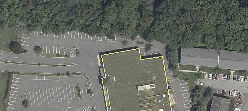 Retail Space Available For Lease