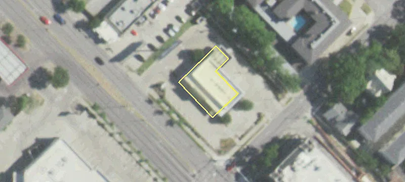 Retail Space on Lemmon Avenue