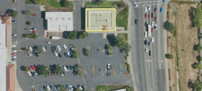 Retail Space Available For Rent