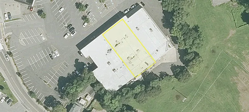 Retail Space Available For Rent