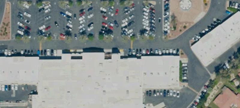 Retail Space in Palm Desert