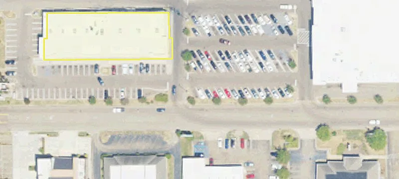 Retail Space in Jacksonian Plaza