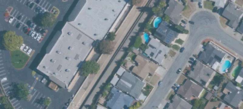 Retail Space in Mowry East