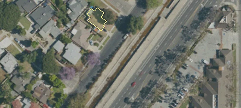 Retail Space Available For Lease